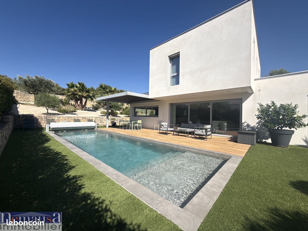 Maison 4 pièces 127 m² · à Nîmes · 127 m² · 580 000 €