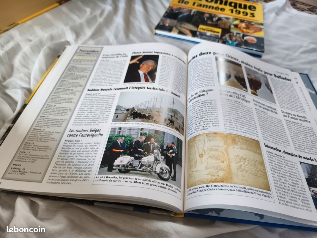Lot de deux livres Chronique de l' année 1993 et 1994 (image 12)