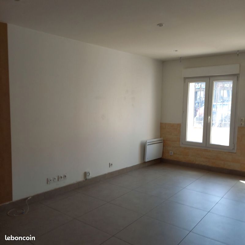 Appartement 1 pièce 30 m² · à Le Port-Marly · 30 m² · 696 €/mois