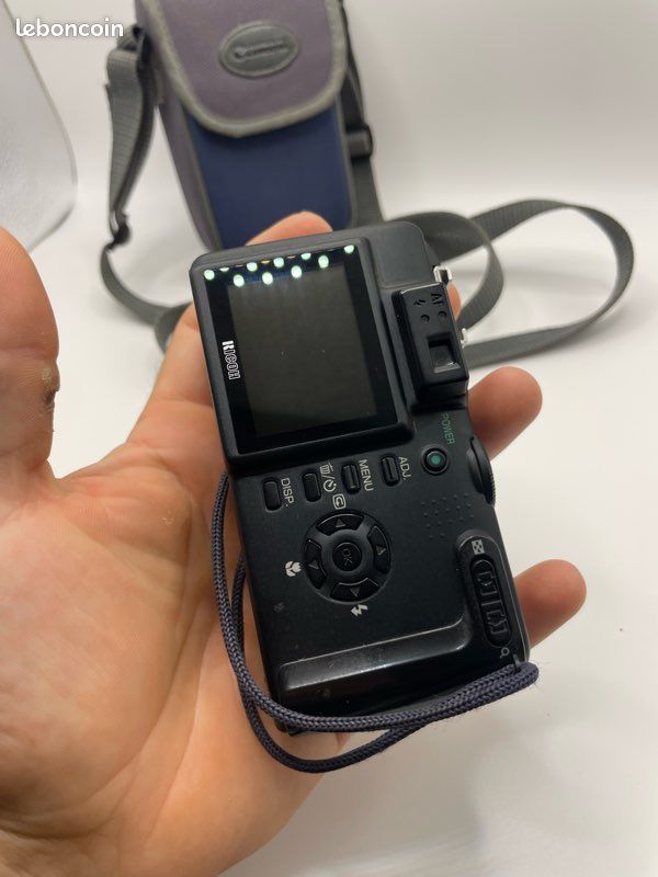 Appareil photo numérique compact Ricoh Caplio GX noir (image 9)
