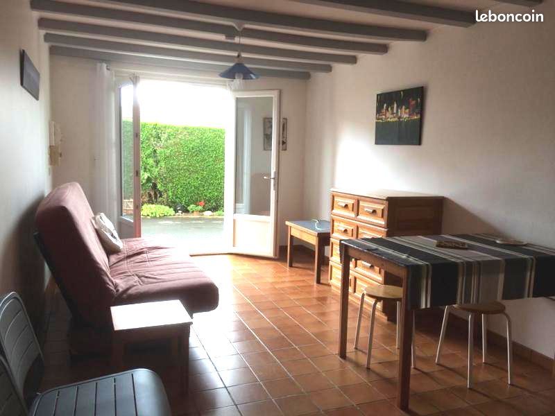 Appartement 1 pièce 30 m² - Saint-Jean-le-Vieux 64220 (image principale 0)
