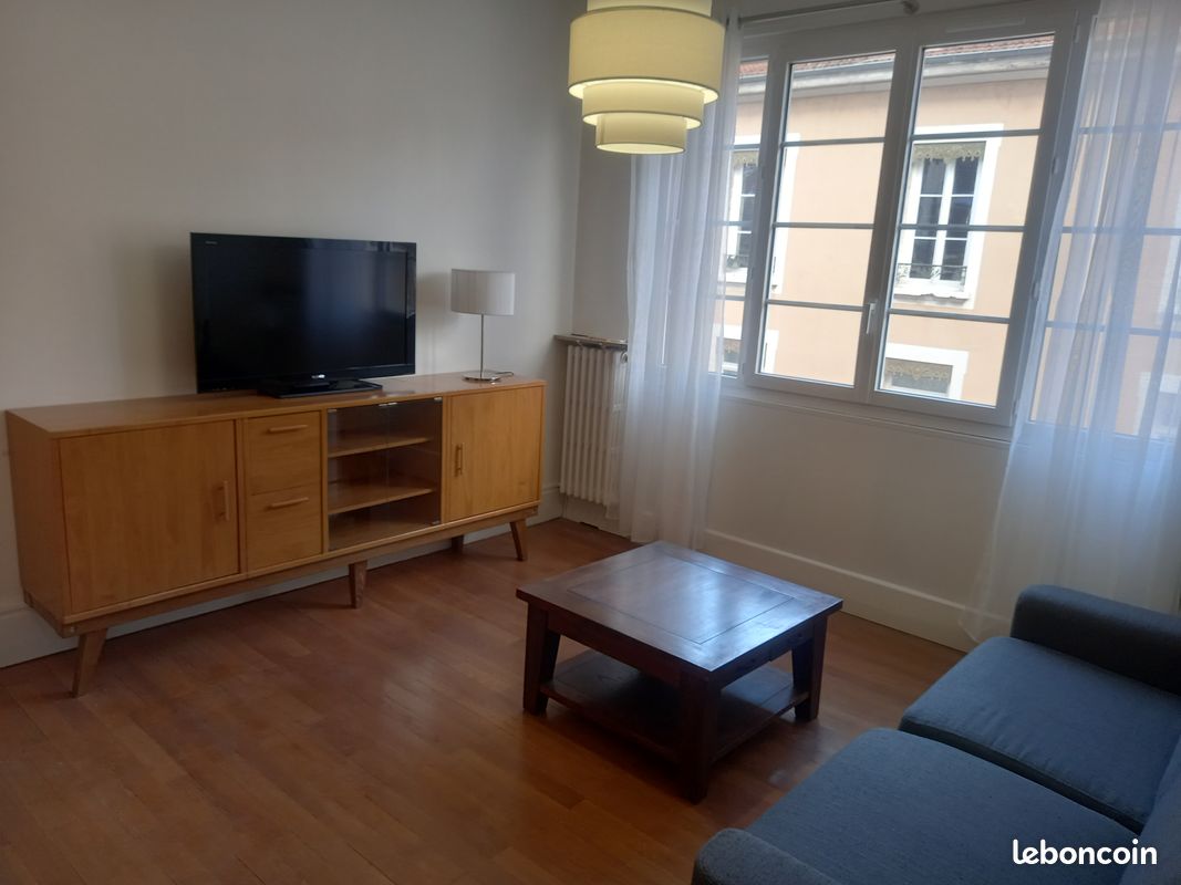 Appartement 1 pièce 42 m² · à Grenoble · 42 m² · 860 €/mois