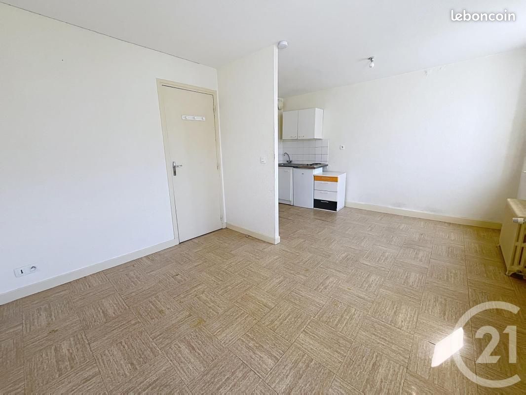 Appartement 1 pièce 20 m² · à Clermont-Ferrand · 20 m² · 400 €/mois