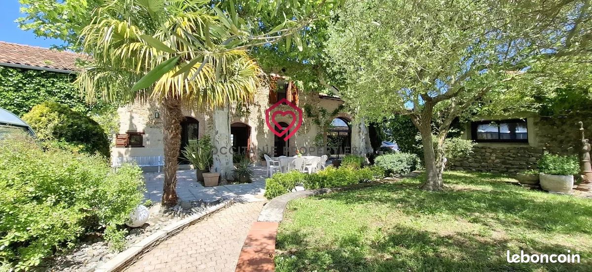 Maison 14 pièces 403 m² · à Varilhes · 403 m² · 615 000 €