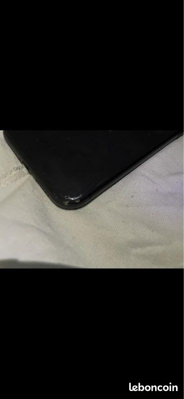 IPhone 11 (image 6)