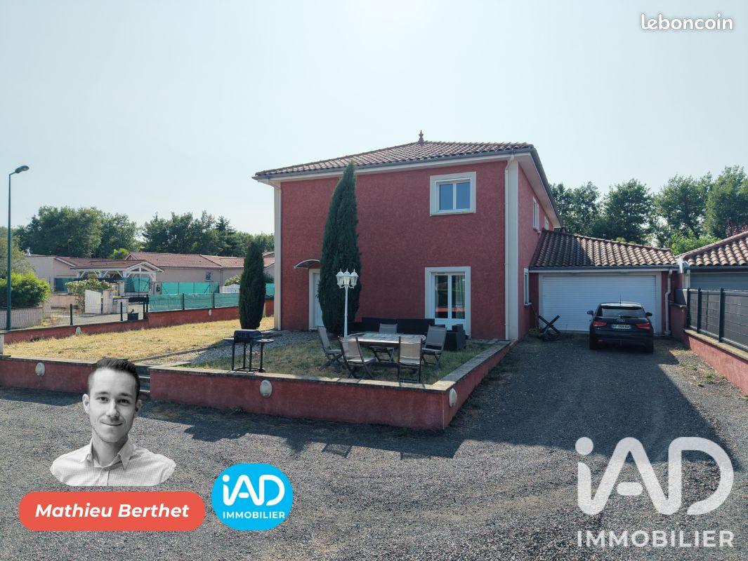 Maison 6 pièces 160 m² · à Saint-Marcellin-en-Forez · 160 m² · 364 000 €