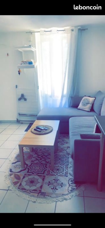 Appartement 2 pièces 27 m² · à Saint-Savournin · 27 m² · 523 €/mois