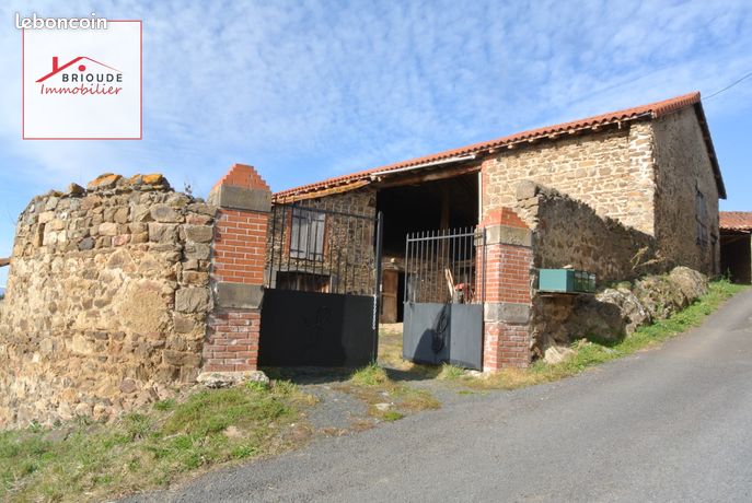 Inconnu 240 m² Agnat
