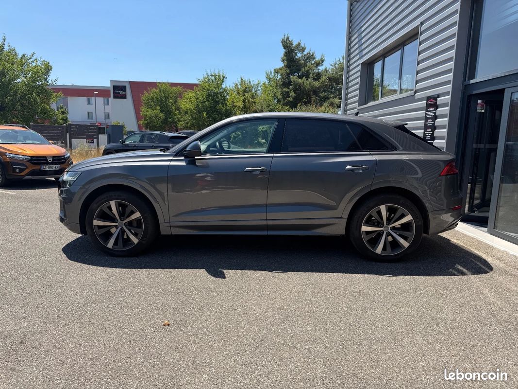 AUDI Q8 50 TDI 286 Tiptronic 8 Quattro Avus Extended / FULL SUIVI / RIEN A PREVOIR (image 5)