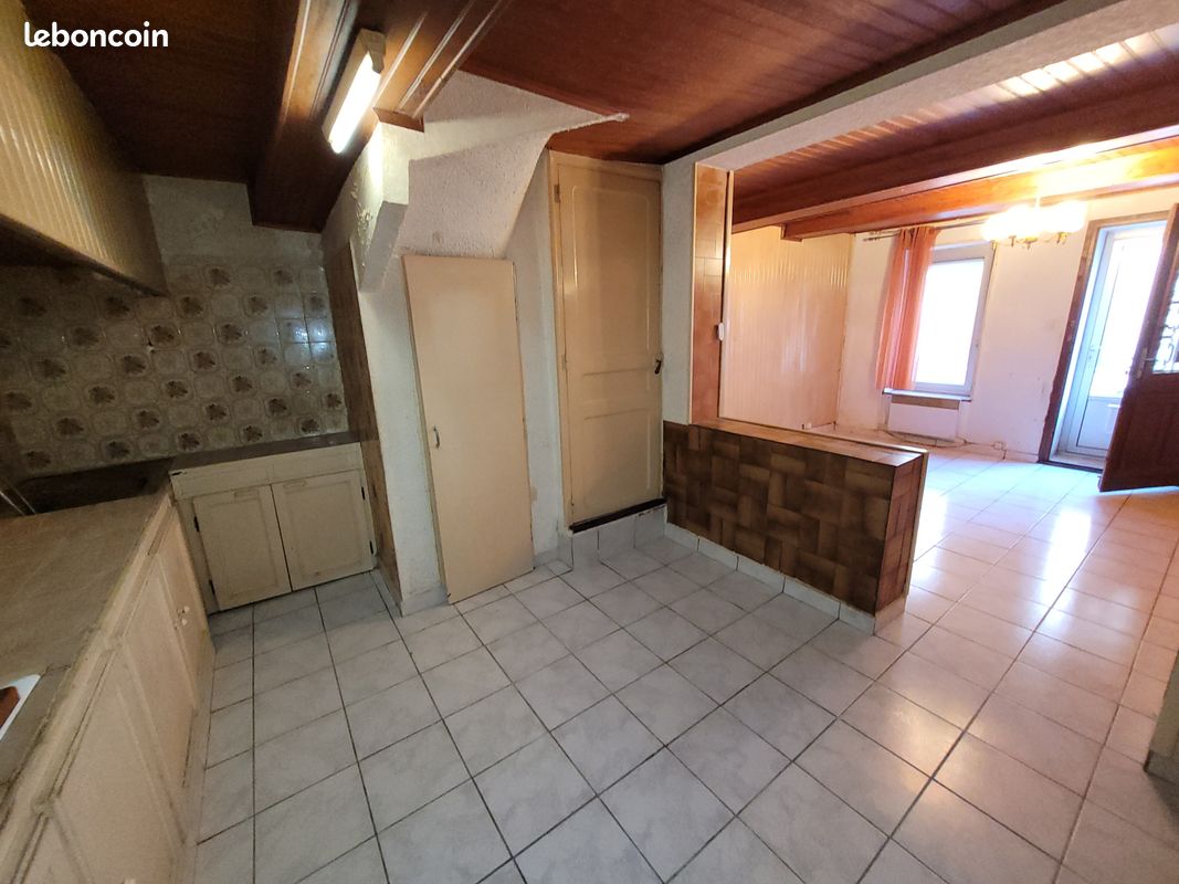 Maison 5 pièces 75 m² · à Coursan · 75 m² · 69 000 €