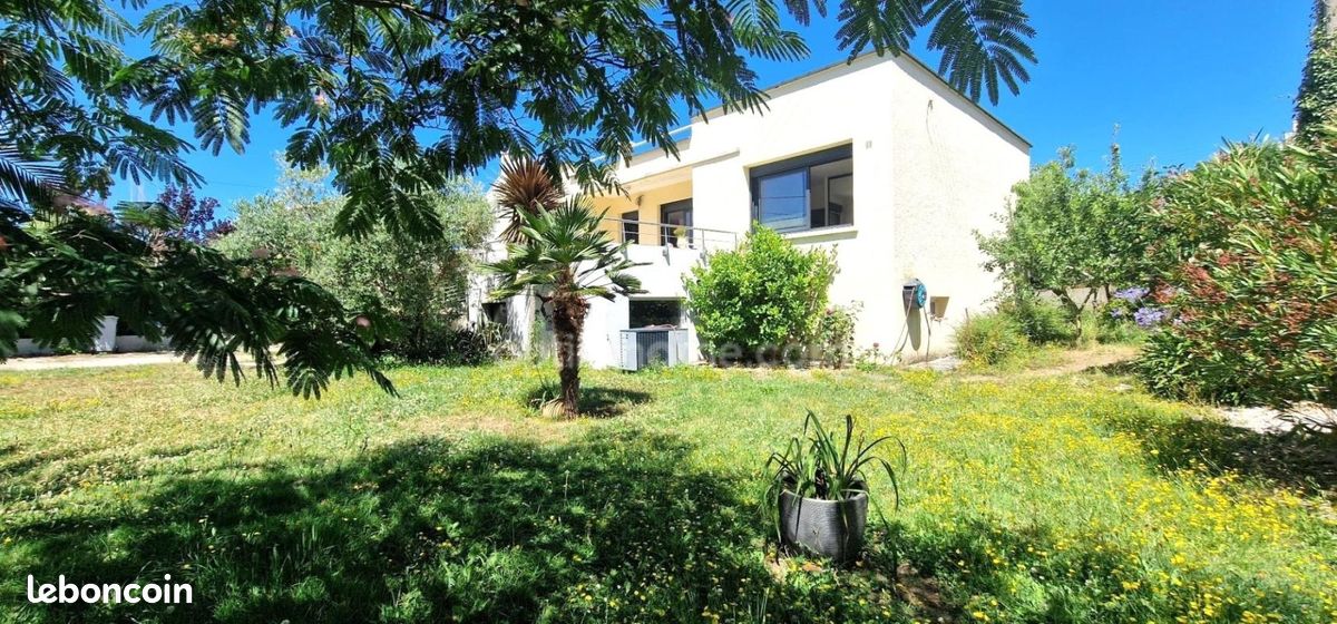 Maison 5 pièces 100 m² · à Douarnenez · 100 m² · 296 800 €