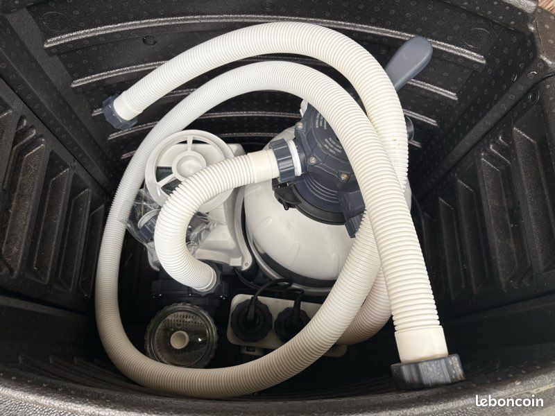 Intex combo filtre à sable 6m³/h + sterilisateur au sel qx2100 (image 3)