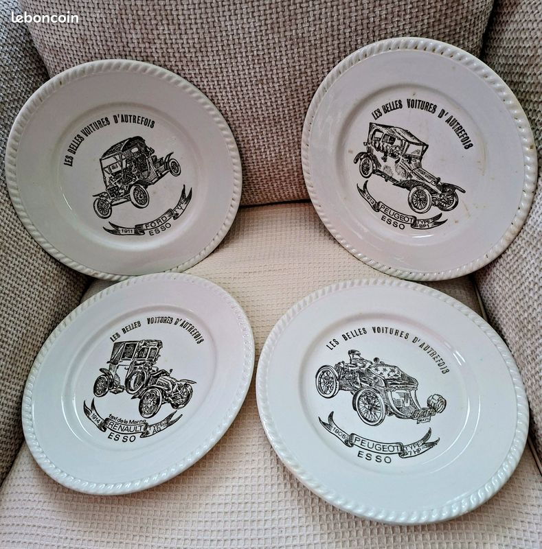 Lot de 6 anciennes assiettes à dessert, décor contes, Esso