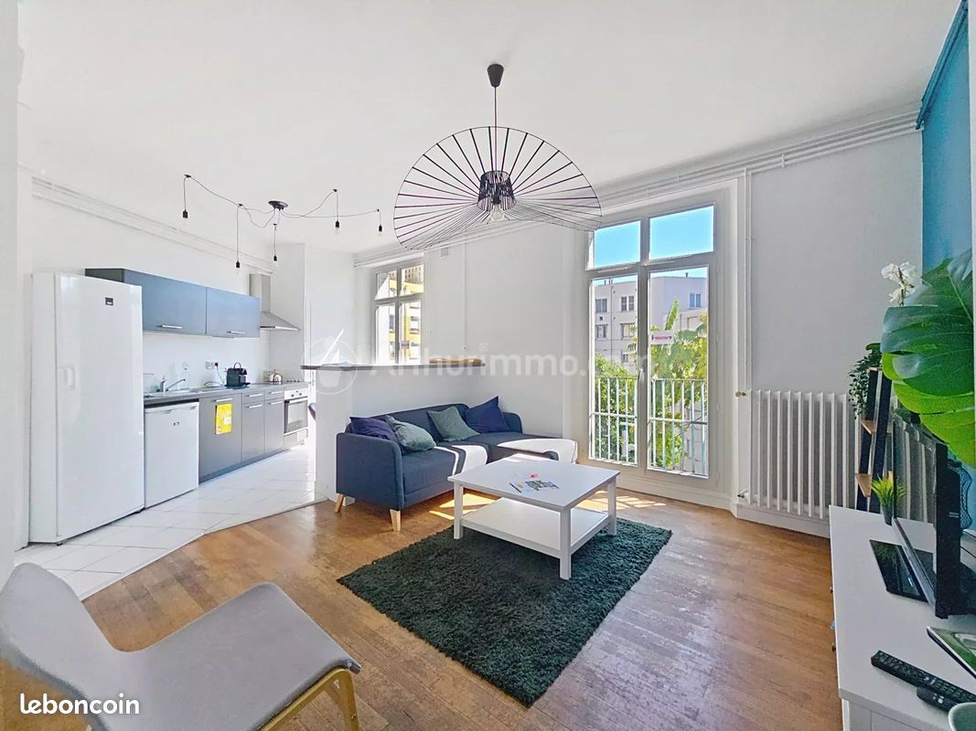 Appartement 6 pièces 121 m² · à Clermont-Ferrand · 121 m² · 1 790 €/mois