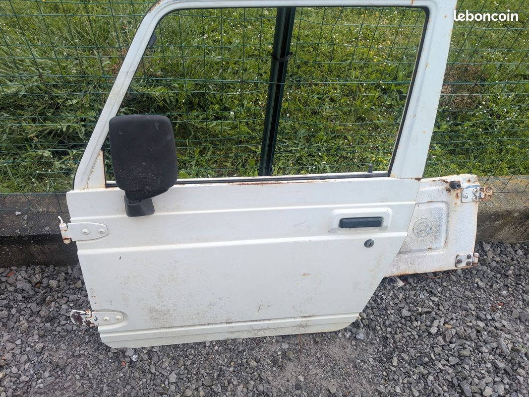Porte avant Suzuki samurai 410 413 (image 2)
