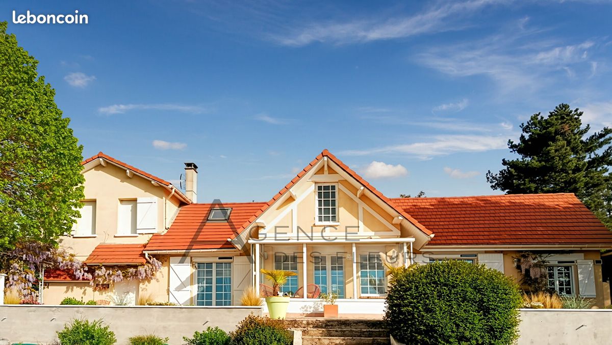 Maison 6 pièces 130 m² · à Freneuse · 130 m² · 399 000 €