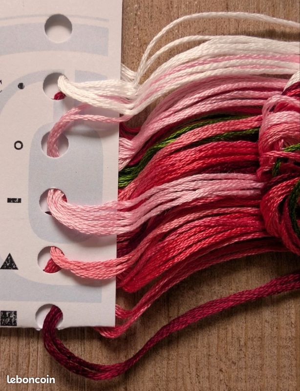 Kit de broderie Rose rose - NEUF (image 10)