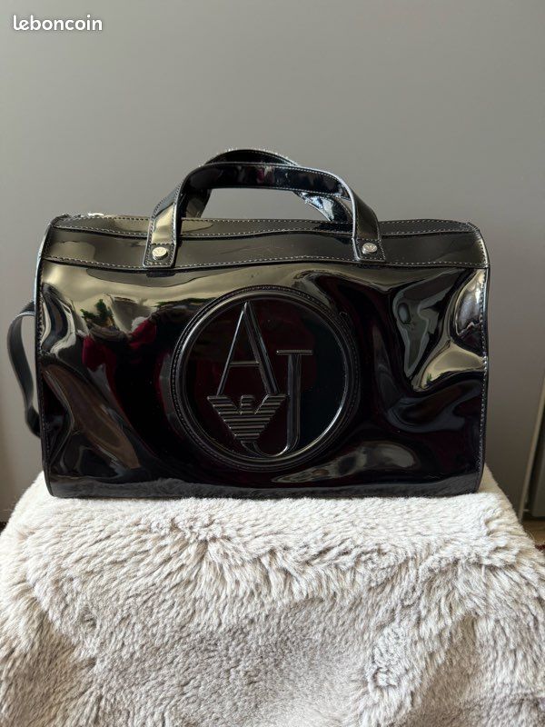 Jeans Vernis Sac A Main Vernis Noir Armani Armani Jeans Sac à Main