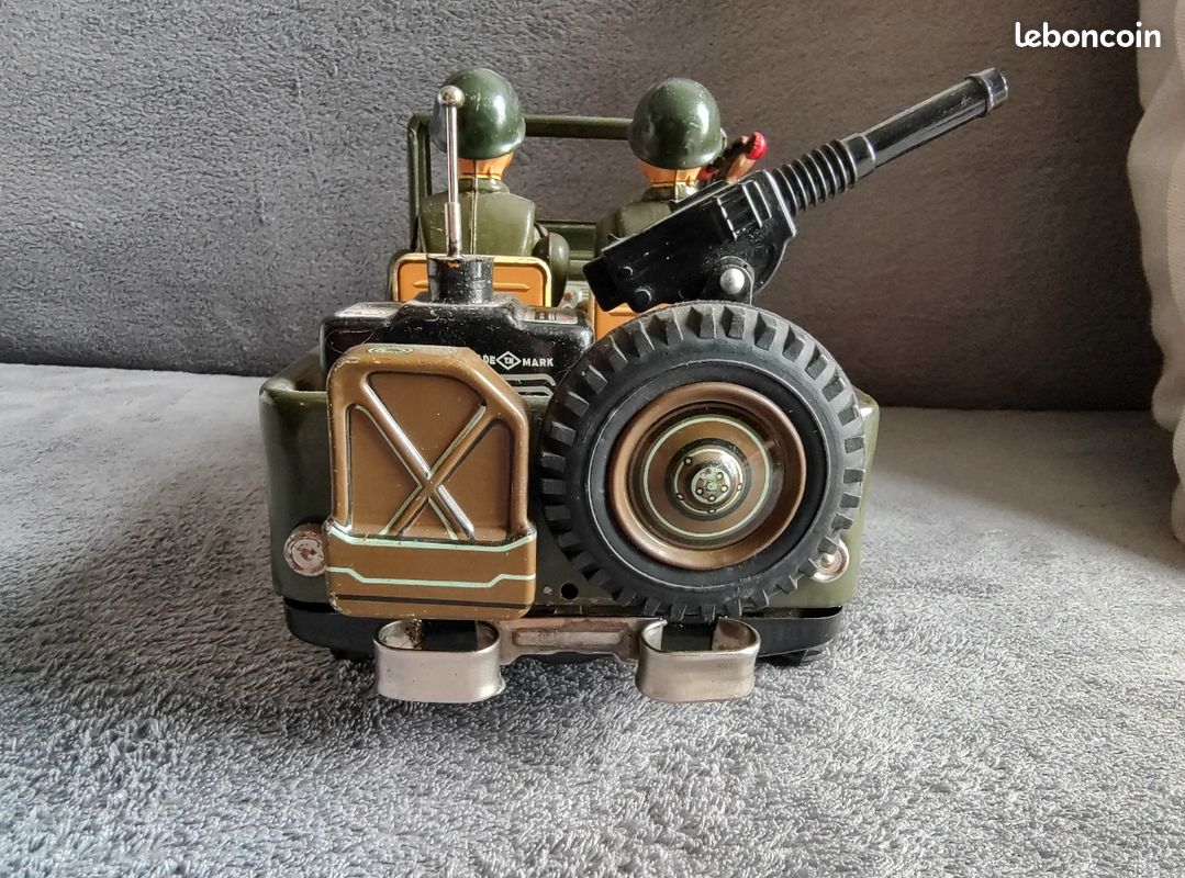 Jeep militaire soldat Jouet tole lithographiée fabricado espana CLIM