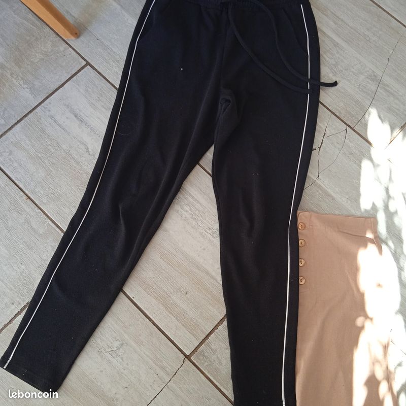 Pantalon Jennyfer Taille M - Coupe Slim Bootcut, Gris à Carreaux, Tissu Léger - Neuf Sans étiquettes