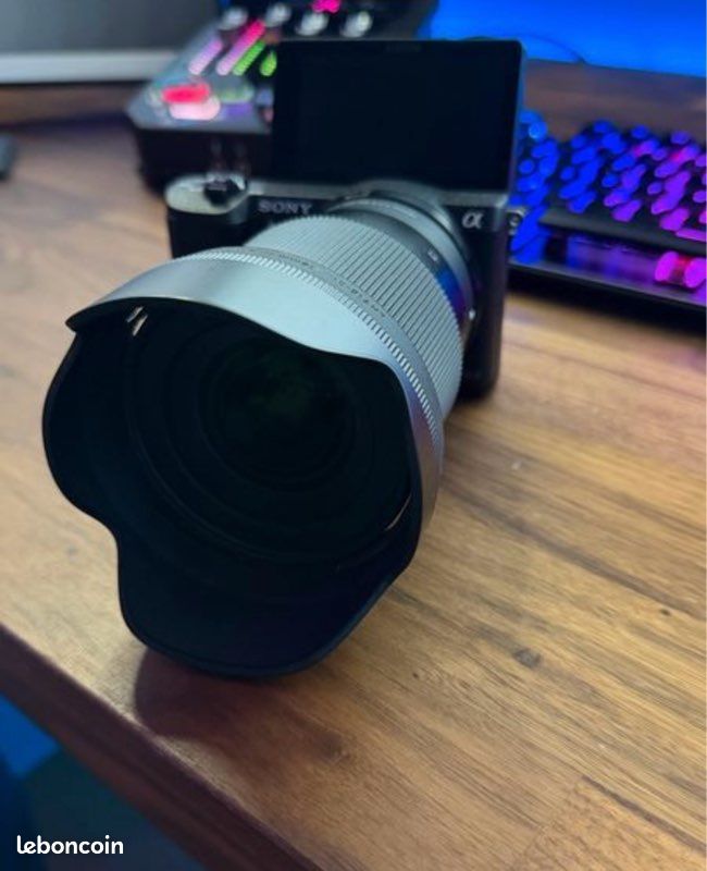 Sony A5100 Sony A6000 Sigma 16mm STREAM SONY A5100 OBJ Sigma 16mm