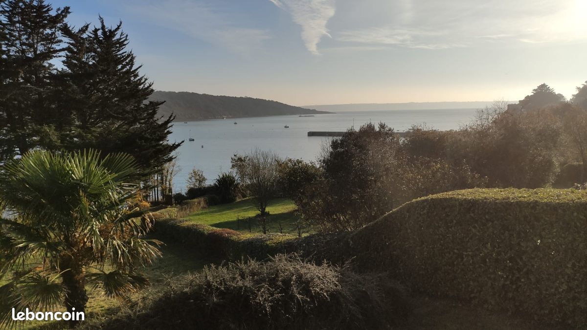 Maison 8 pièces 136 m² · à Plougastel-Daoulas · 136 m² · 540 000 €