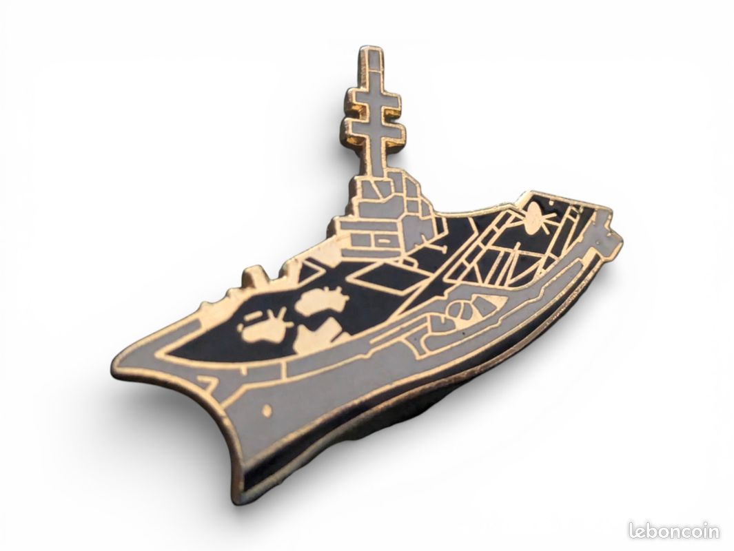 RARE PINS PIN'S .. ARMEE ARMY MARINE BATEAU BOAT WARSHIP PORTE AVION BEARN ~FU