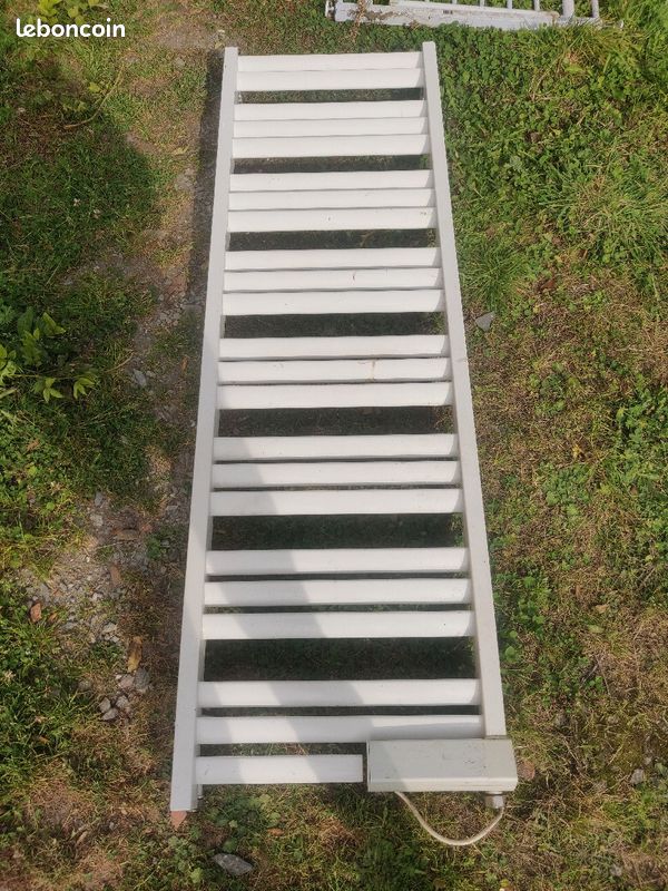 Radiateur Sèche Serviette 1000w élec/eau (image 1)
