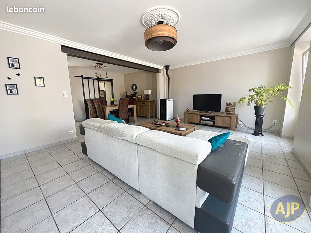 Maison 5 pièces 111 m² · à Sèvremoine · 111 m² · 189 900 €