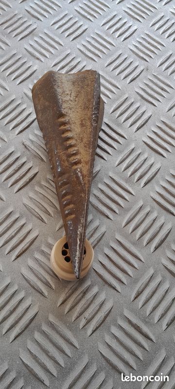 Coin à Bois Éclateur En Forme D'Étoile - Grand Modèle En Fonte Pour Fendre Les Grosses Bûches