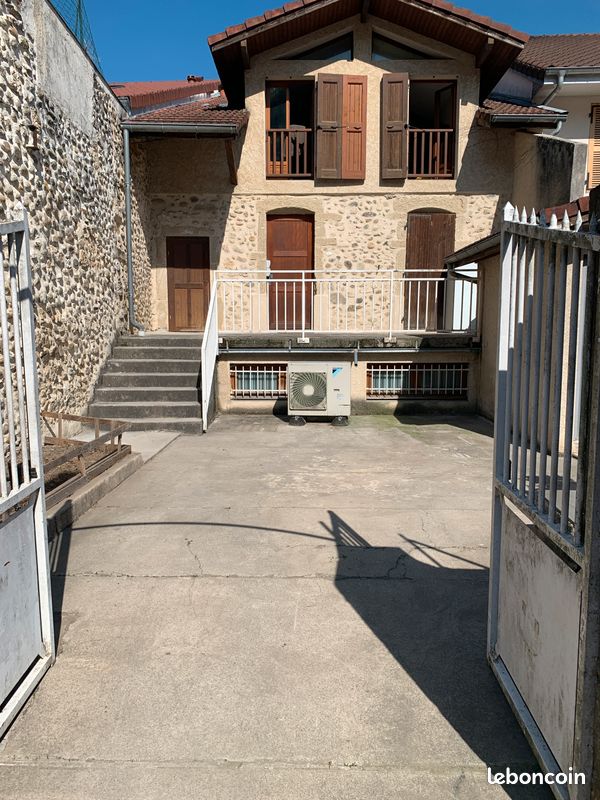 Appartement 3 pièces 68 m² · à L'Albenc · 68 m² · 480 €