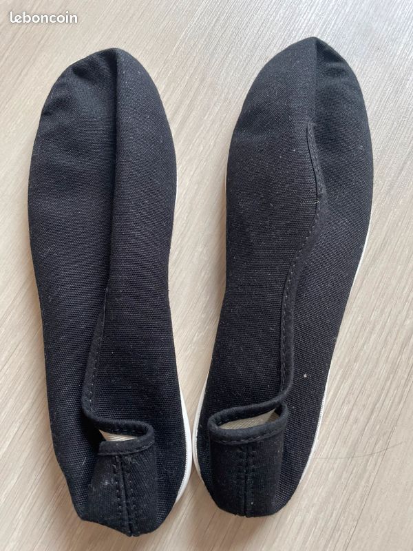 Chaussons de gym noirs taille 37 (image 3)