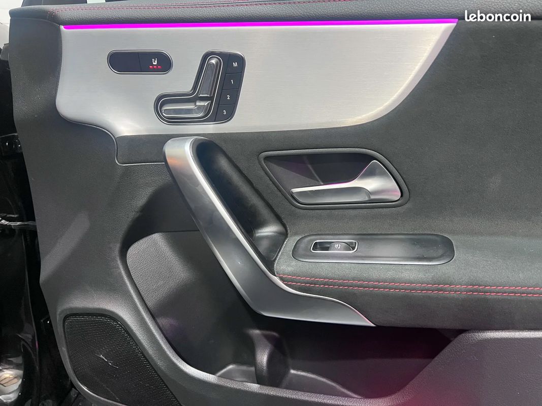 Mercedes-Benz CLASSE CLA 250e AMG Line - Suivi chez Mercedes - Full Options - Camera 360° - Carplay - Toit Ouvrant - Sieges avant Chauffants - Affichage tête haute (image 15)