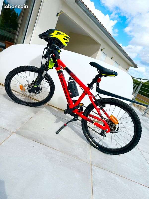 VTT Enfant Rockrider ST 900 Rouge 20 pouces – à ans 120-135