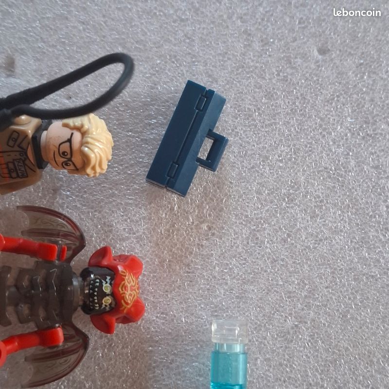 Lego figurines Ghostbusters du set 75828 (image 8)