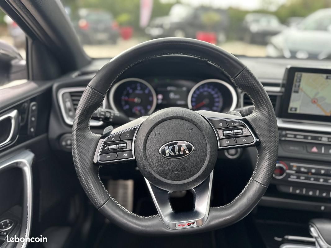 Kia Cee'd 1.6 CRDi GT Line Premium (image 6)