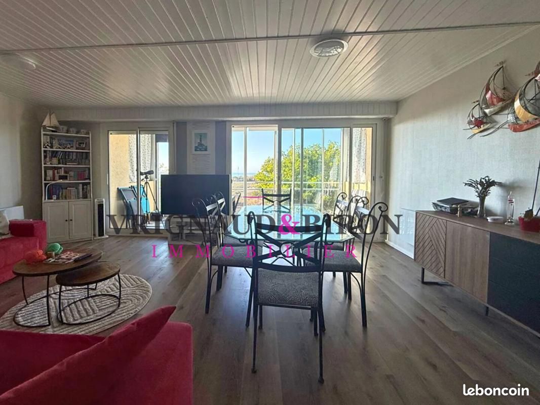 Appartement 2 pièces 77 m² · à Saint-Hilaire-de-Riez · 77 m² · 254 850 €