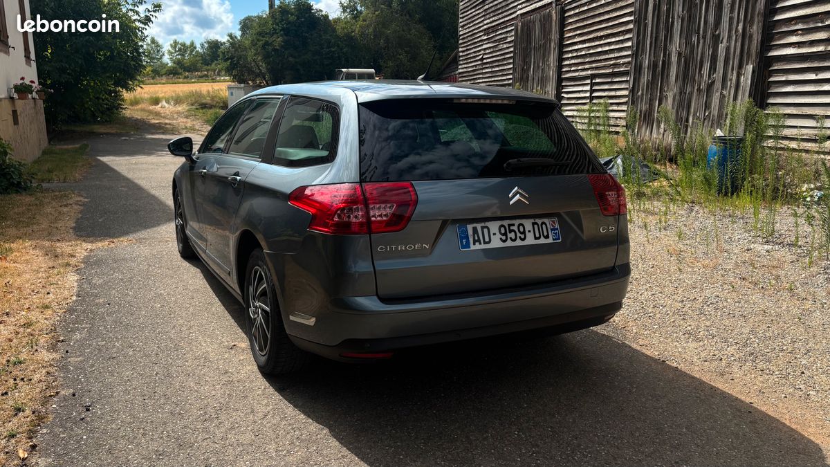 Citroën C5 II Tourer (image 2)