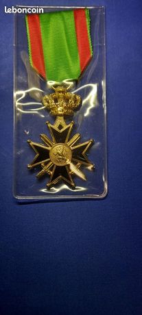 Médaille Belgique 2ème Classe Dans Son Coffret – Décoration Militaire Ancienne