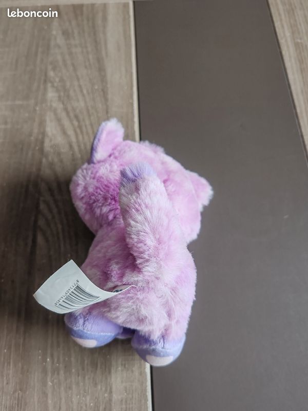 Peluche chat violet rose toute douce (image 2)