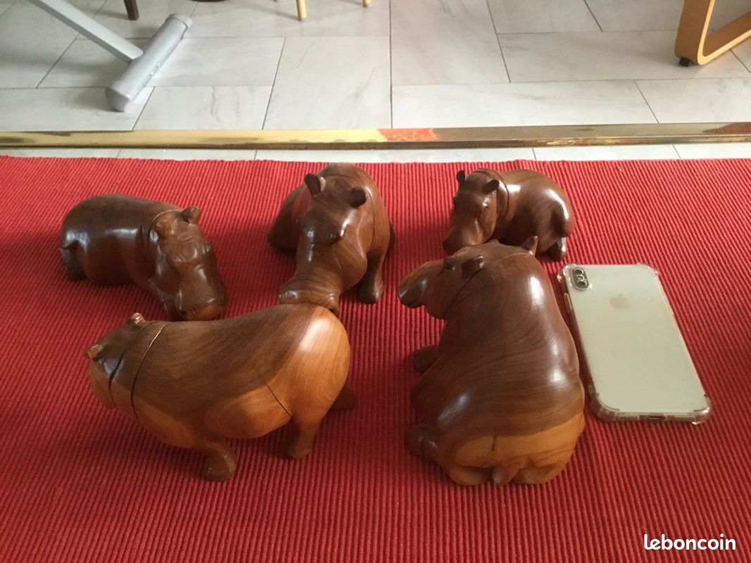 Statue d’hippopotames en bois exotique (image 1)