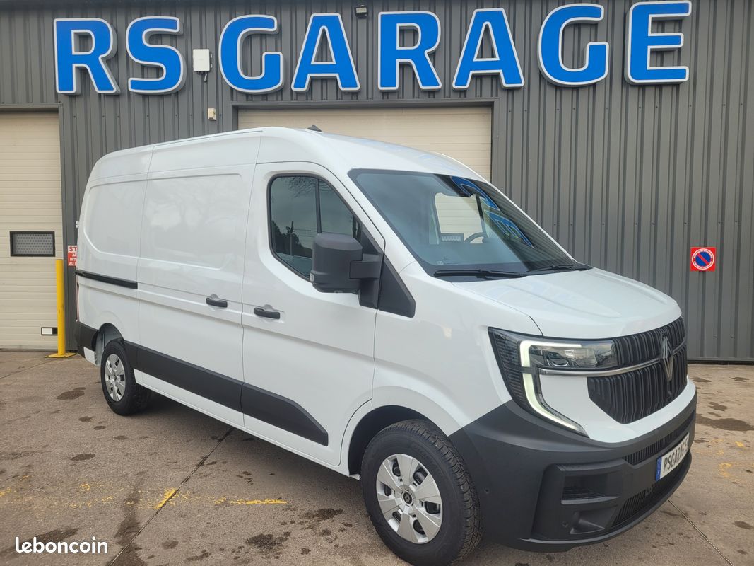 RENAULT MASTER IV 3T5 L2H2 FOURGON 2.0 Blue DCI 170 AUTO EXTRA 03 PLACES NEUF + CAMÉRA RECUL + CLIM AUTO + RADARS AVANT-ARRIERE-LATÉRAUX + PORTES 270 DEGRÉS + PNEUS TOUS TEMPS ( Prix Vente 33 990 HT ) (image 1)