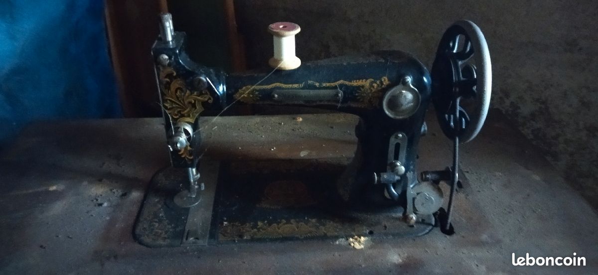 Machine a coudre NEVA (image 2)