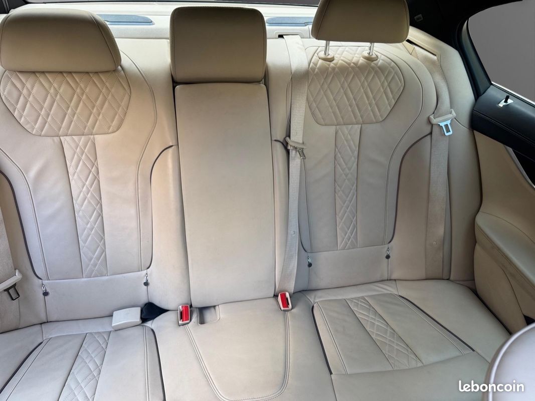 BMW SERIE 7 G11/G12 740e iPerformance 326 ch Exclusive A (image 12)