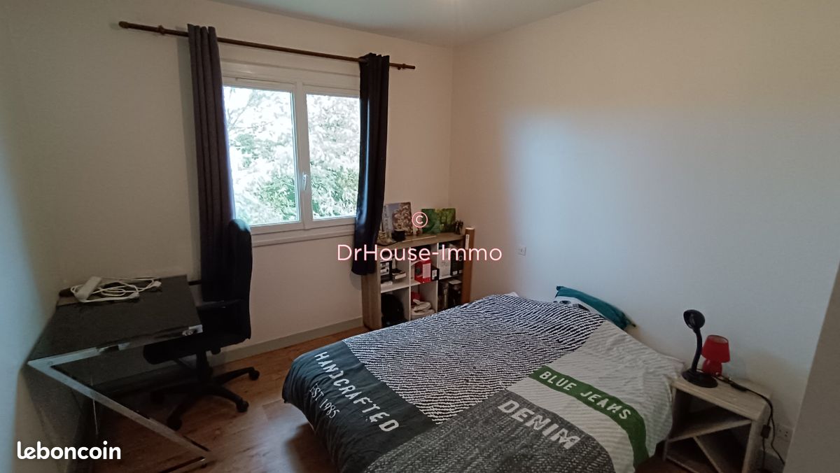 Maison 7 pièces 160 m² - Niort 79000 (image principale 4)