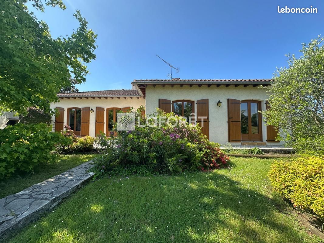 Maison 6 pièces 126 m² · à Saint-Benoît-de-Carmaux · 126 m² · 205 000 €