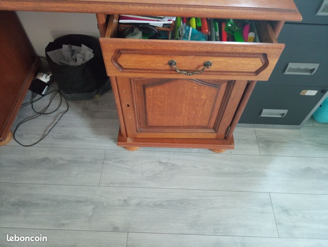 Bureau (image 3)