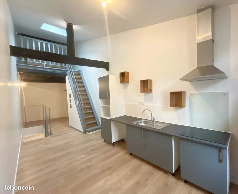 Appartement 2 pièces 33 m² · à Réalmont · 33 m² · 69 000 €