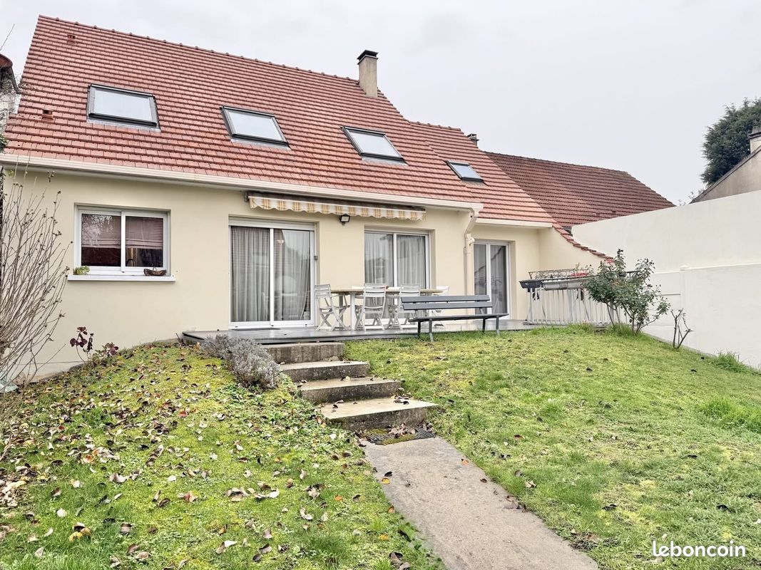 Maison 6 pièces 162 m² · à Athis-Mons · 162 m² · 470 000 €