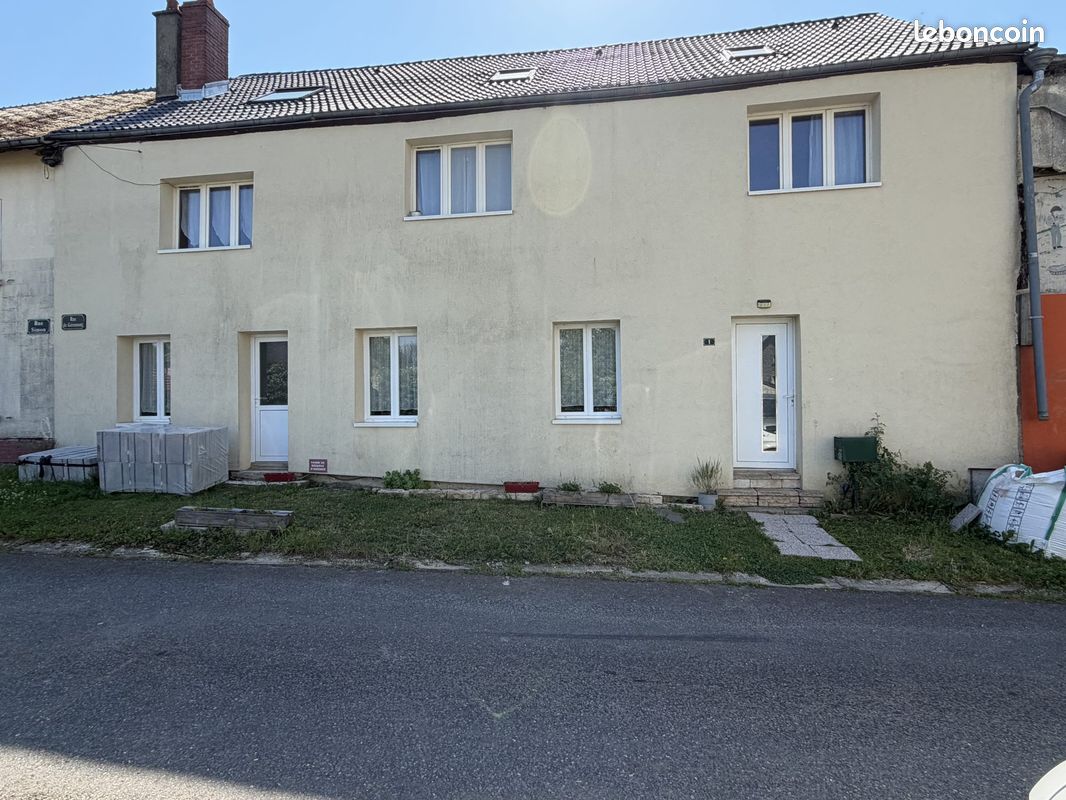 Maison 10 pièces 285 m² · à Neuvizy · 285 m² · 235 000 €